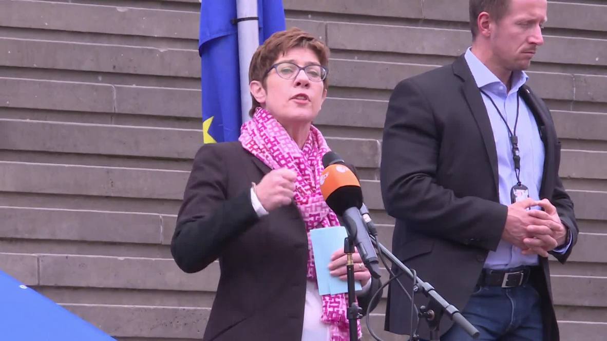 Germany: CDU leader speaks at pro-EU rally in Berlin
