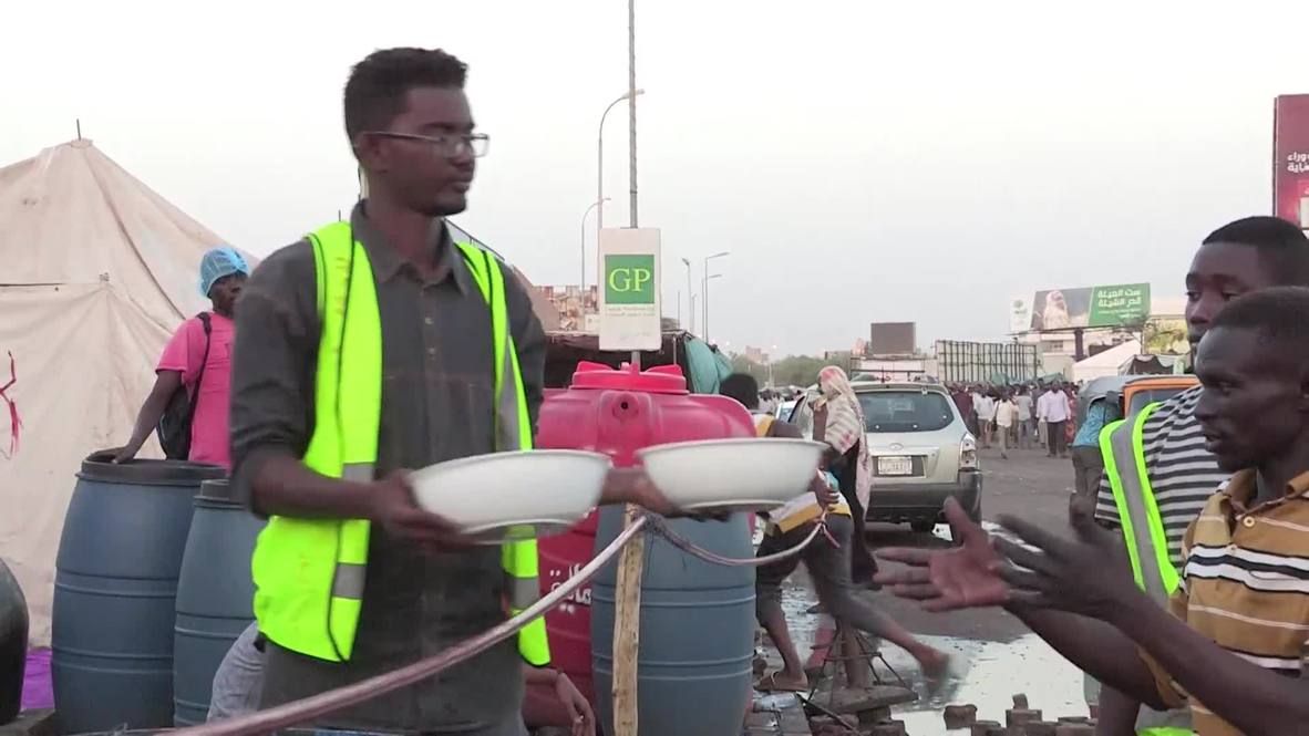 Sudan: Protesters welcome Ramadan on the streets of Khartoum