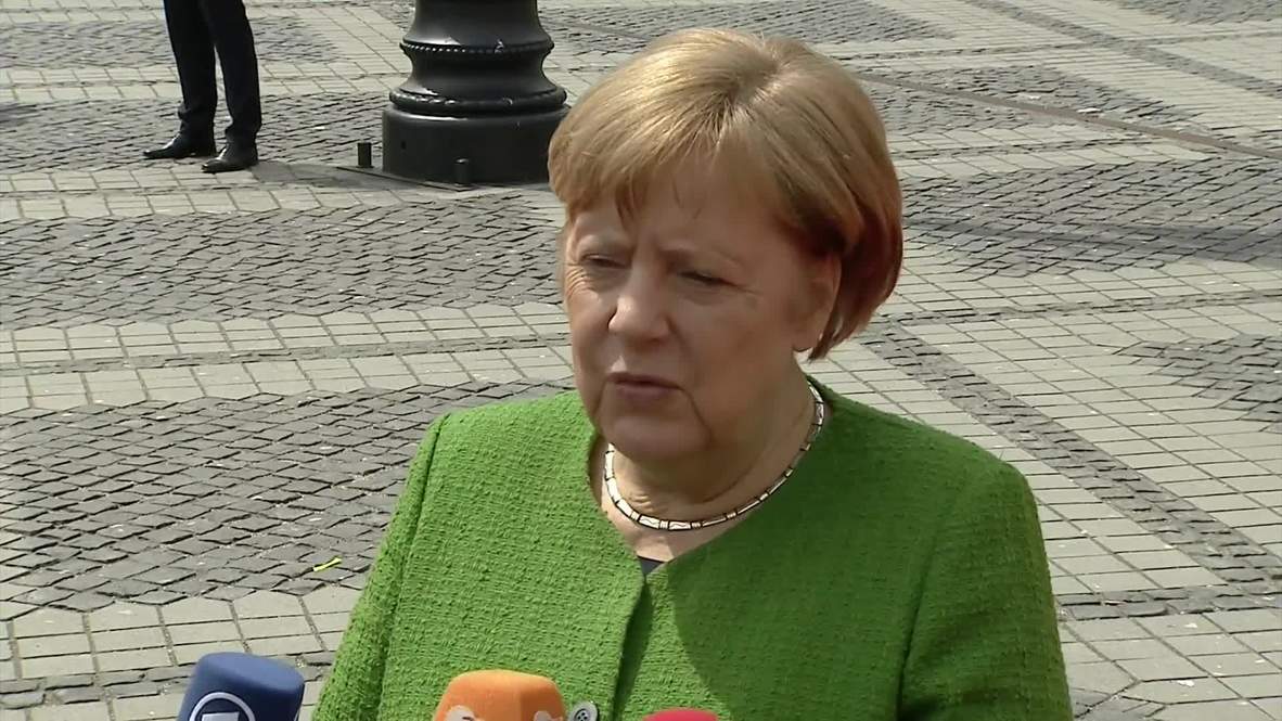 Romania: Merkel urges Europe to be 'innovative' and 'strong' during EU Summit