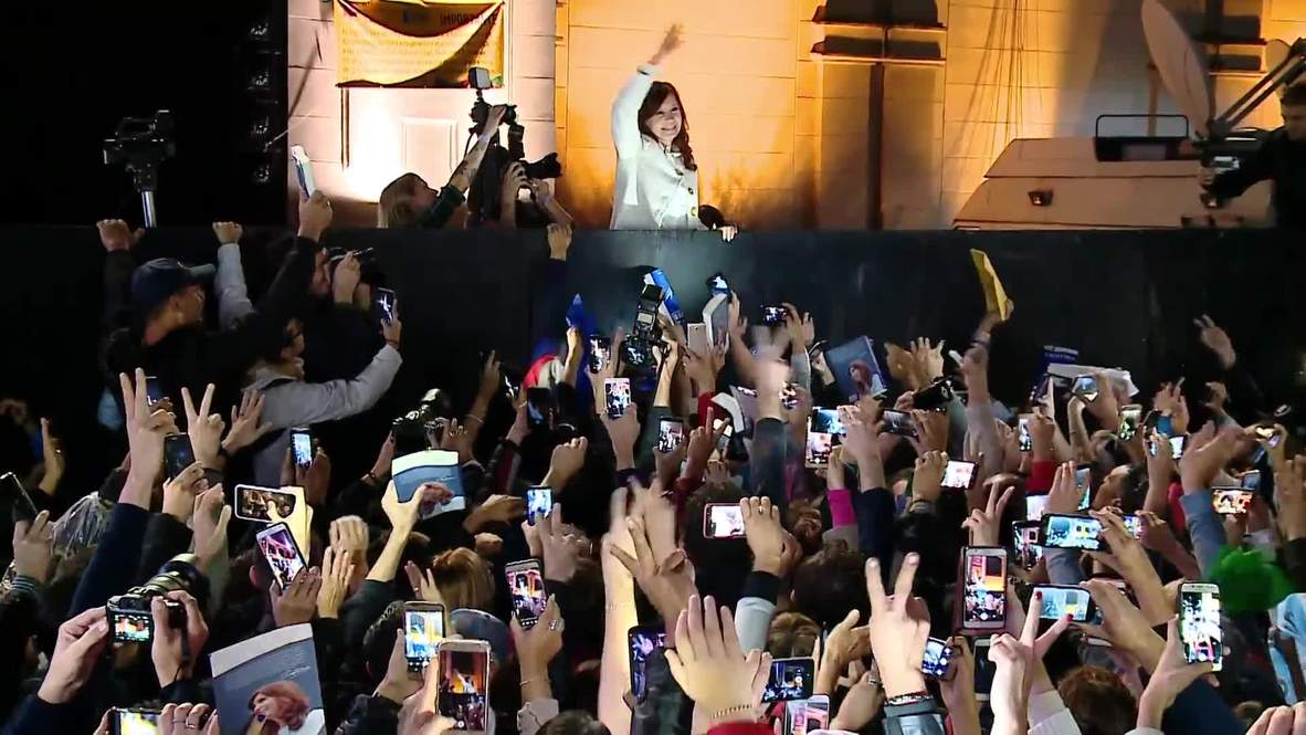Argentina: Miles atienden la presentación del libro de Kirchner entre rumores sobre su candidatura