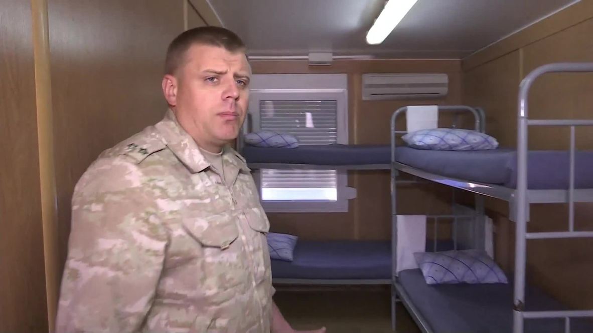Сирия: Российские военные показали, как устроен быт на авиабазе Хмеймим