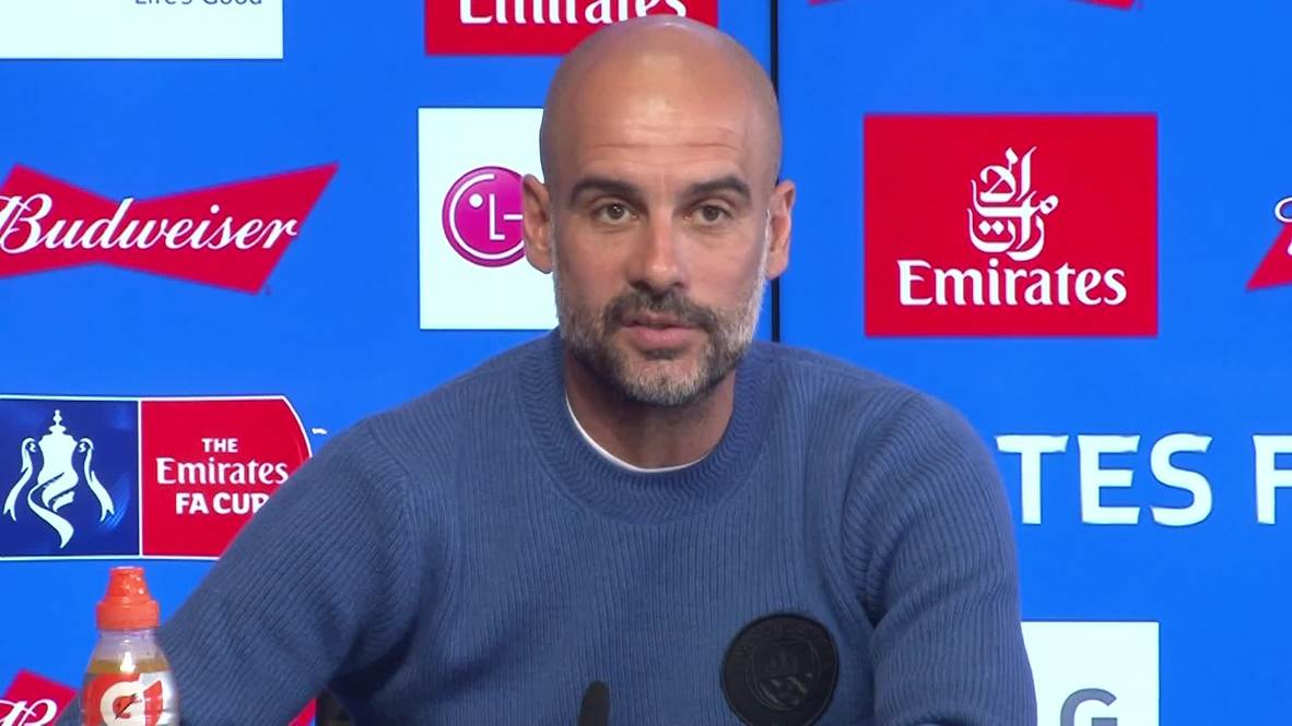 RU: '¿Primer triple doméstico? Las mujeres ya lo consiguieron' - Guardiola corrige a periodista