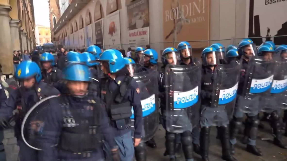 Italy: Tensions flare between police and Bologna antifa