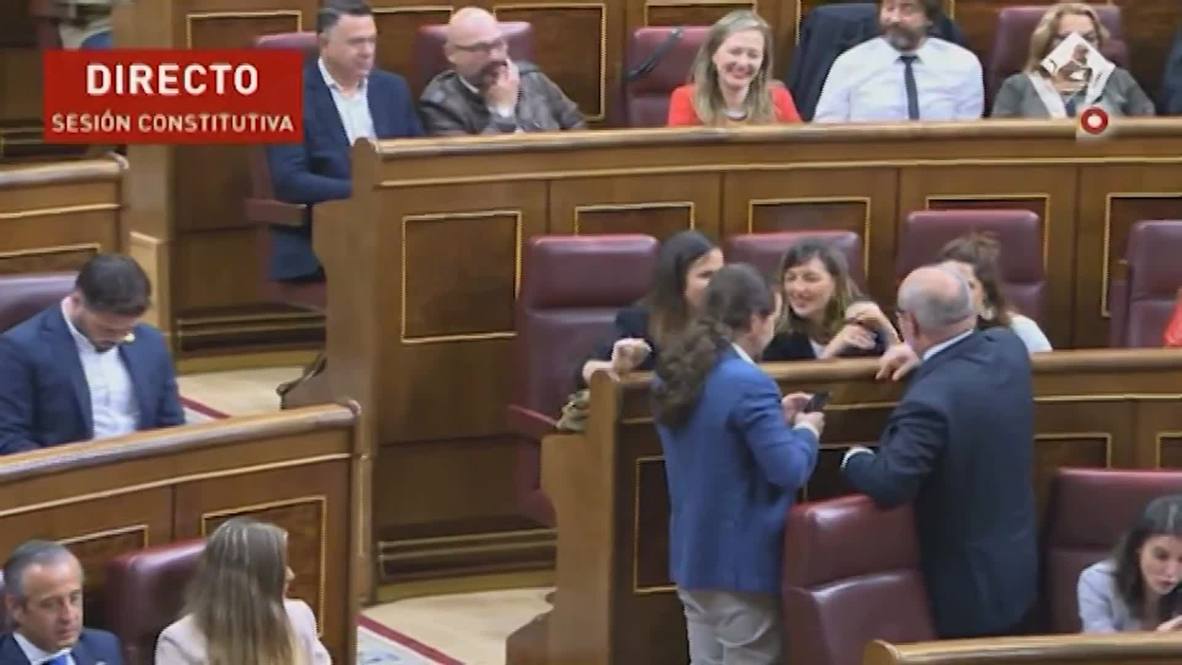 Spain: Jailed Catalan separatist leaders attend opening session of Parliament