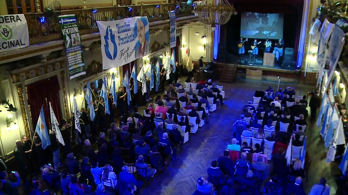 Argentina: Manifestantes rompen ventanas en la presentación de la candidatura presidencial de Biondini, líder de extrema derecha