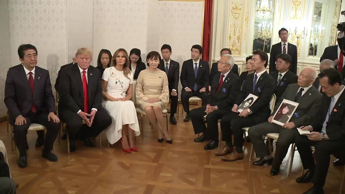 Japan: Trump and Abe meet families of suspected DPRK abductees