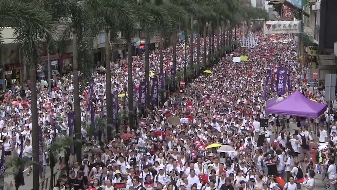 Hong Kong: Hundreds of thousands flood Hong Kong streets protesting extradition bill