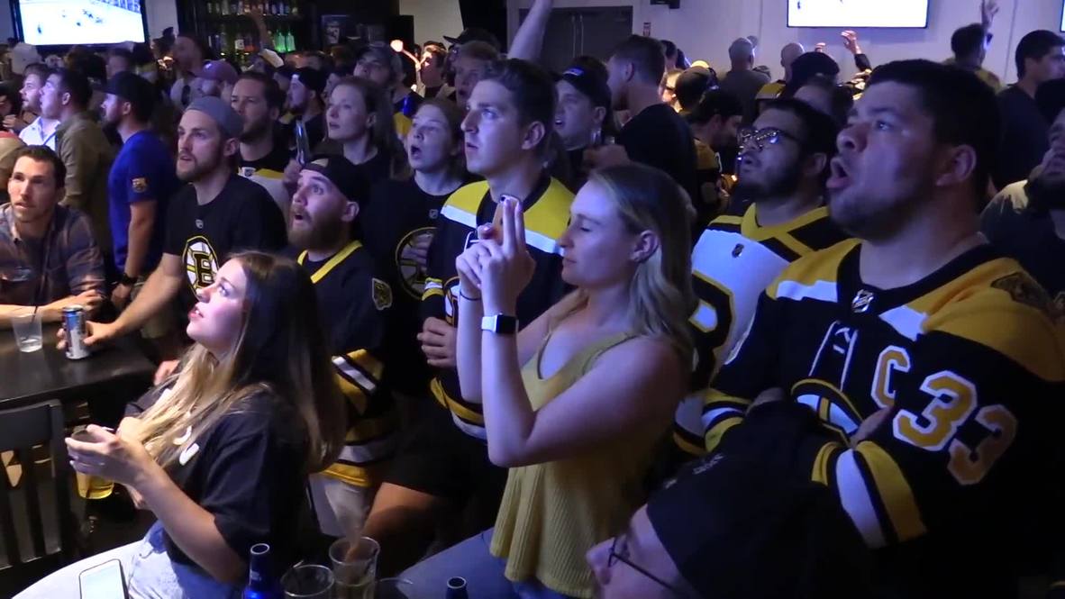 USA: Boston Bruins fans distraught after Stanley Cup final defeat