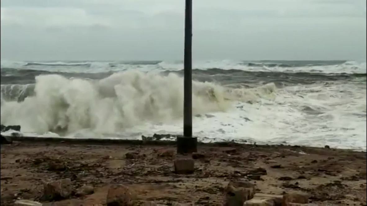 India: Thousands evacuated as Cyclone Vayu set to hit Gujarat