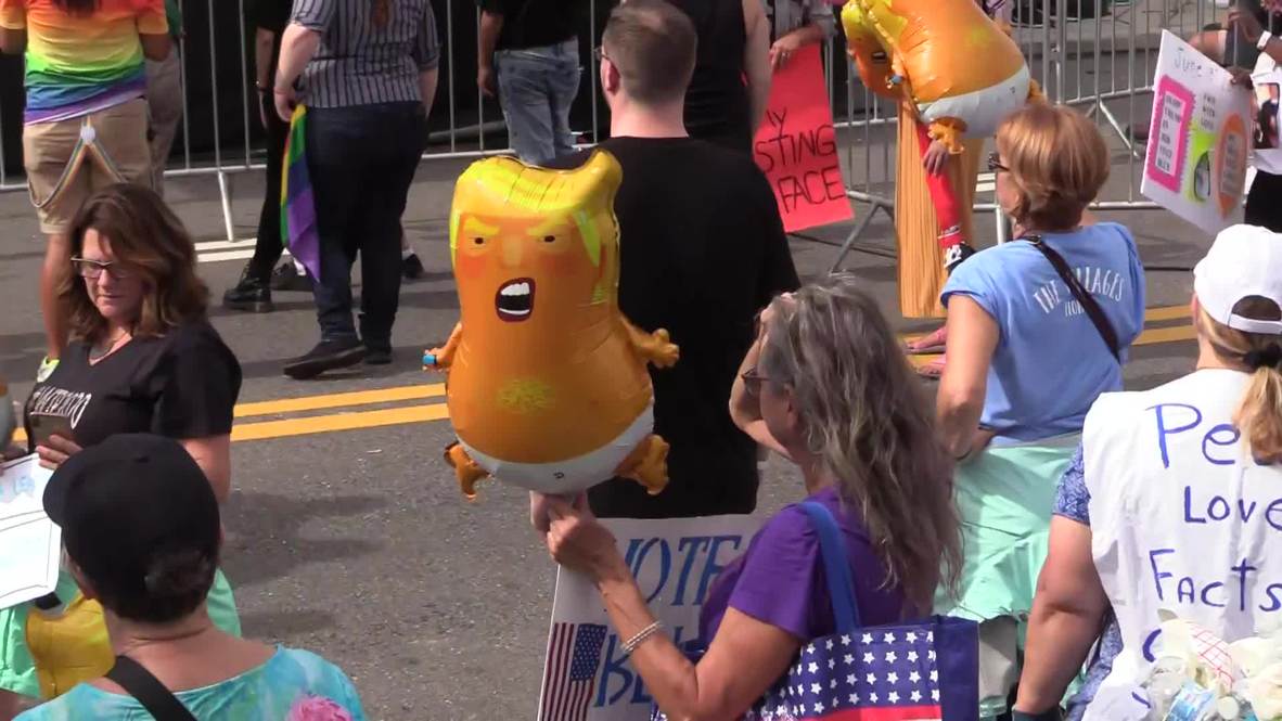 EE.UU.: Cientos se manifiestan contra Trump mientras el presidente inicia la campaña de reelección en Orlando