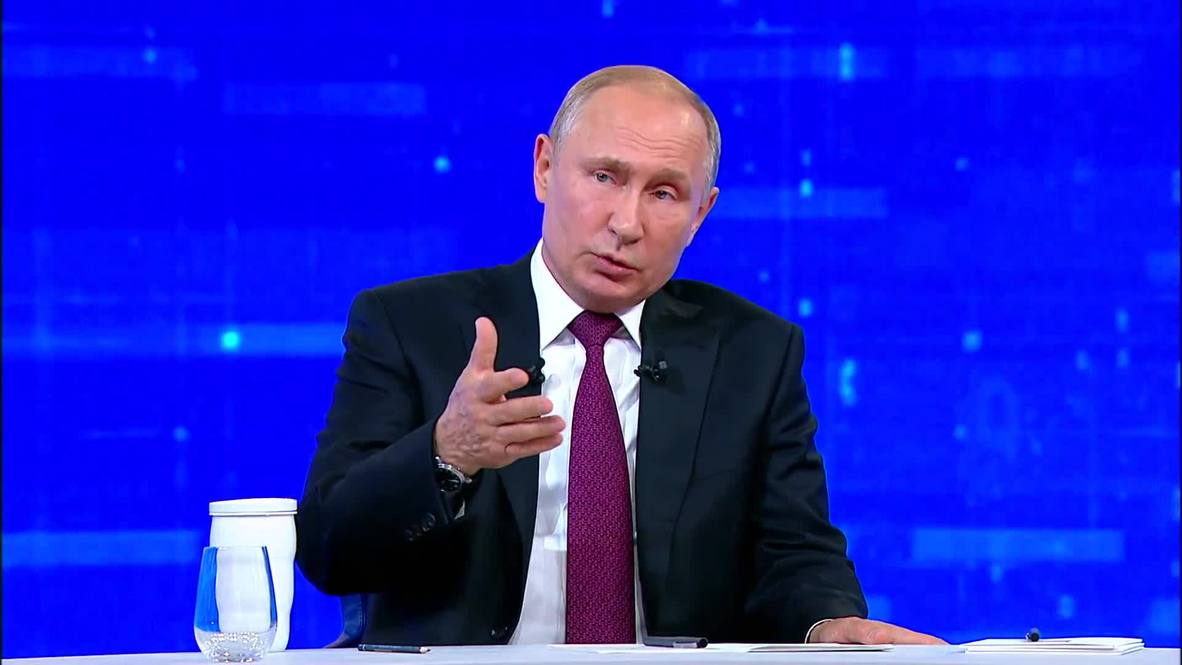 Россия: "Критика власти должна быть свободной" – Путин о сути закона о неуважении к власти