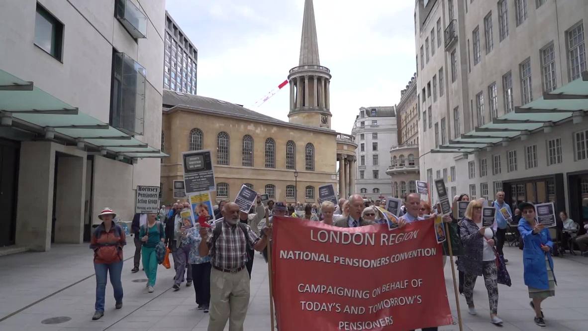 UK: Pensioners protest outside BBC offices over loss of free TV licence