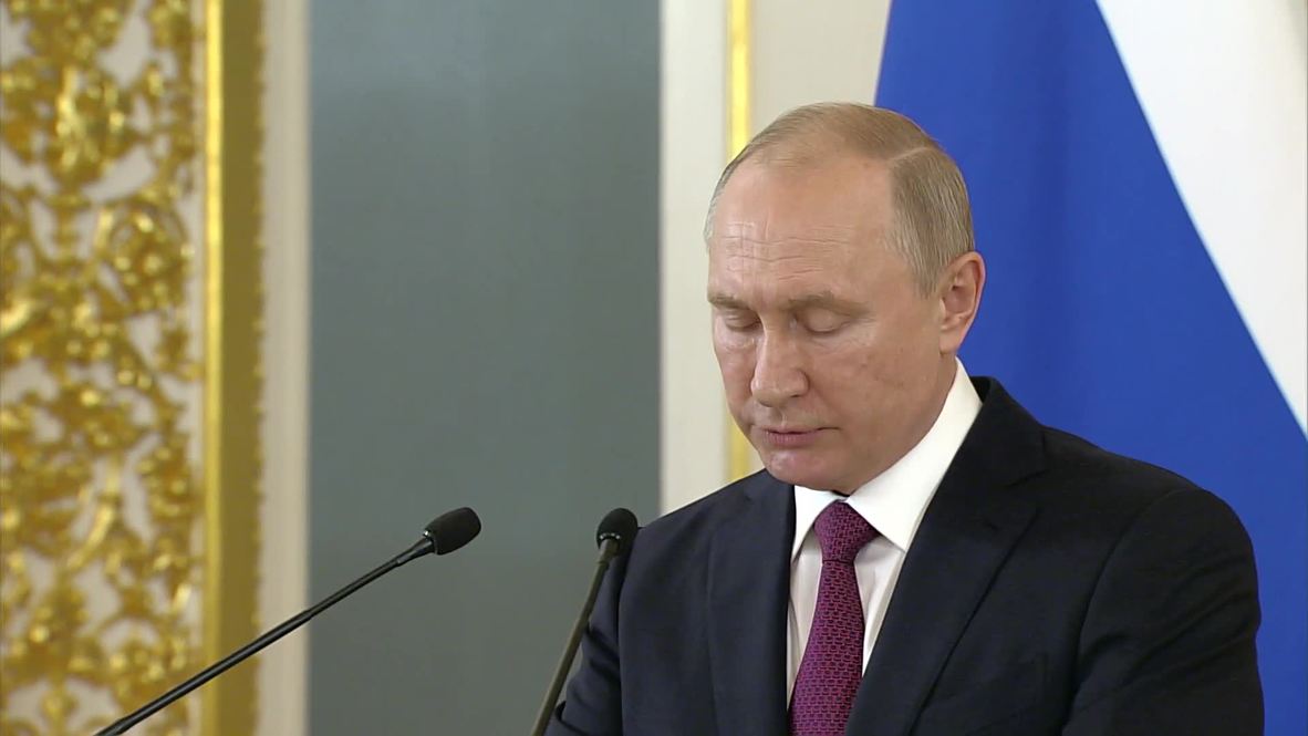 Россия: "Рассчитываю, что будете на страже интересов страны", – Путин выпускникам военных ВУЗов