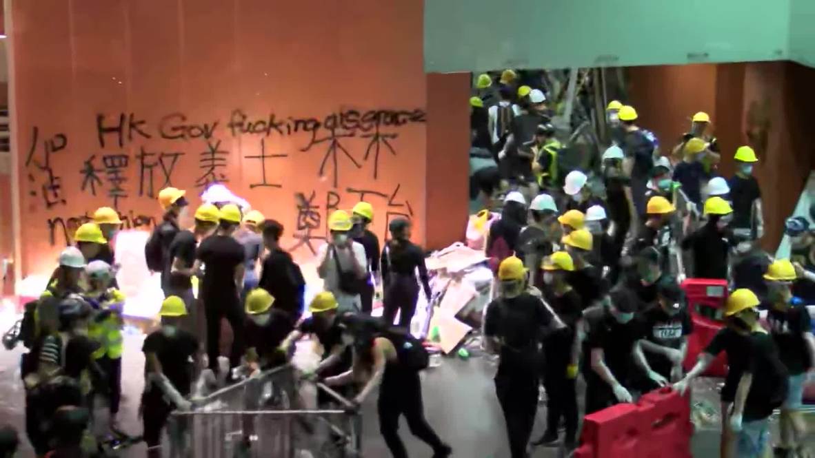 Hong Kong: Protesters trash offices after storming Legislative Council
