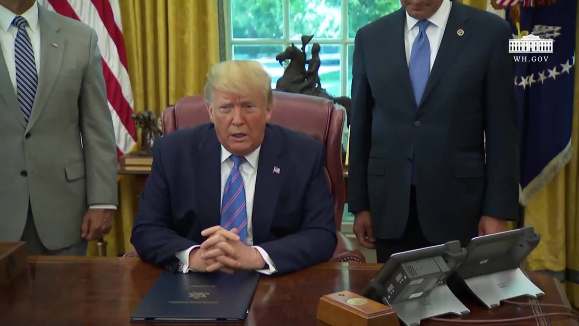USA: Trump says Iran is 'playing with fire' with uranium enrichment