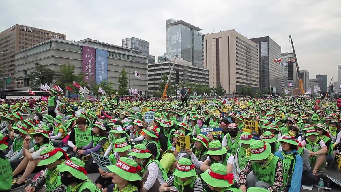 South Korea: Tens of thousands of non-regular workers go on strike