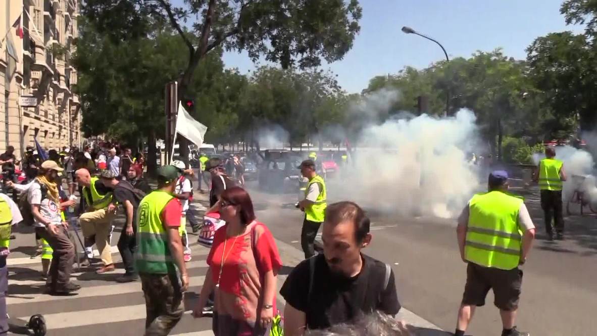 Francia: Los "chalecos amarillos" salen a la calle en una nueva semana de protestas
