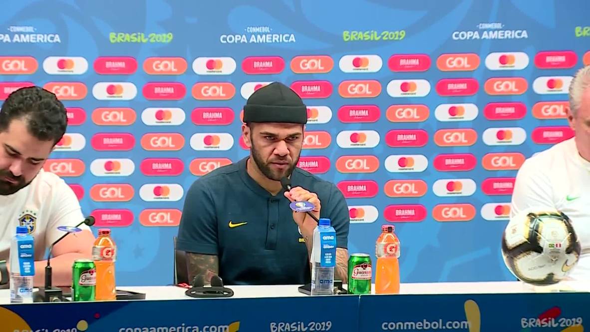 Brazil: Alves says home team ready to give 'all we have' at Copa America final with Peru