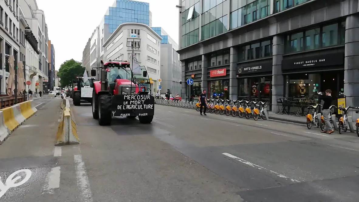 Belgium: Farmers hit the streets with tractors to protest EU-Mercosur trade deal