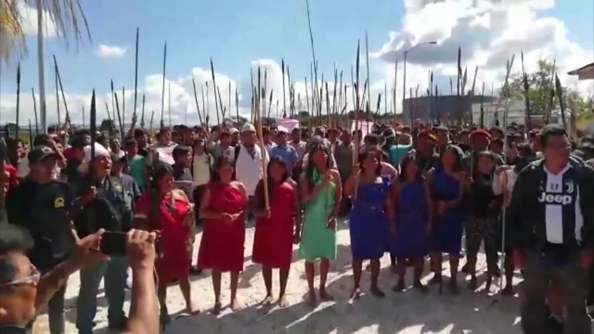 Peru: Indigenous protesters occupy oil plant after spill in northern region