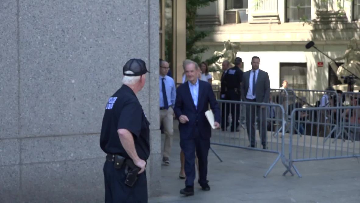 EE.UU.: Acusadoras de Jeffrey Epstein exigen que permanezca en la cárcel hasta el juicio