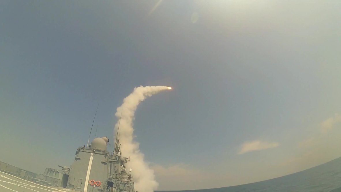 Russia: Frigate Admiral Makarov takes part in Black Sea missile drills