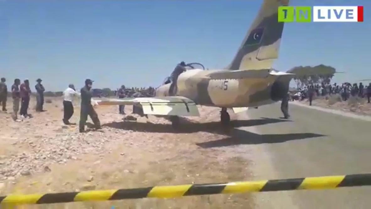 Tunisia: Libyan warplane forced to make emergency landing in Medenine - reports