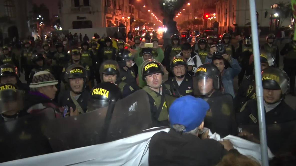 Perú: Manifestantes reclaman victoria mientras el Gobierno revisa el proyecto minero de Tía María