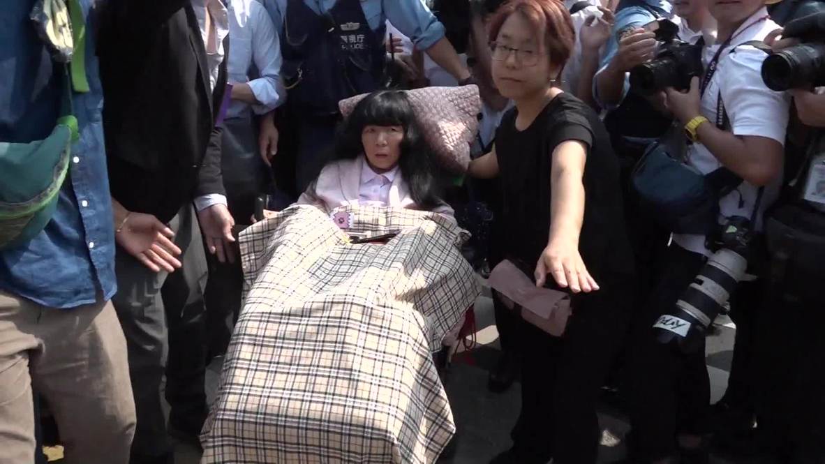 Japan: Two disabled lawmakers make upper house debut