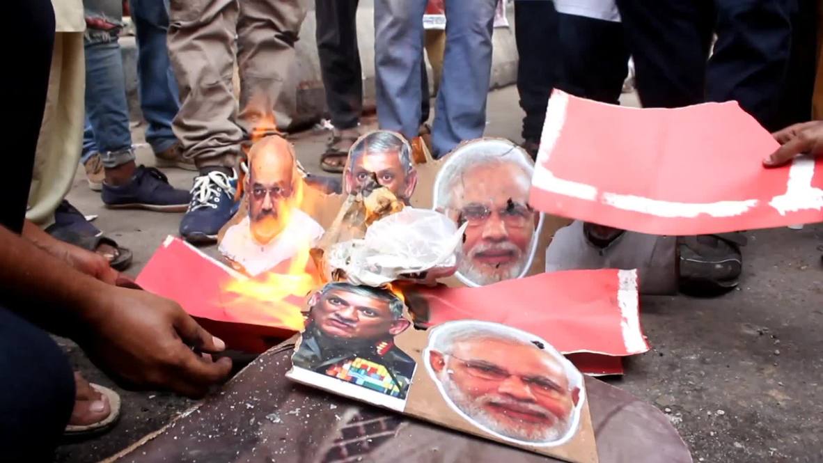 Pakistan: Protesters in Karachi condemn India's decision to strip Kashmir of special status