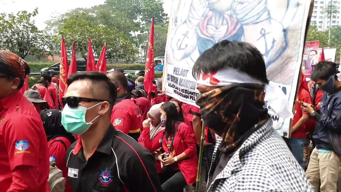Indonesia: Workers protest against proposed labor law reforms in Jakarta