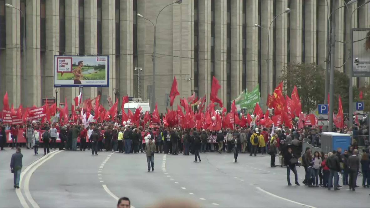 Russia: Thousands demand fair elections at authorised Moscow rally