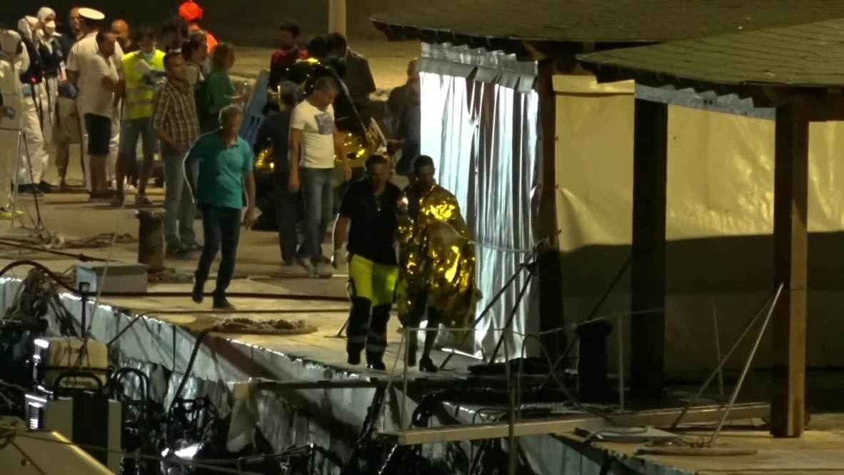 Italia: Nueve personas abandonan el barco de rescate Proactiva Open Arms por "razones de salud"