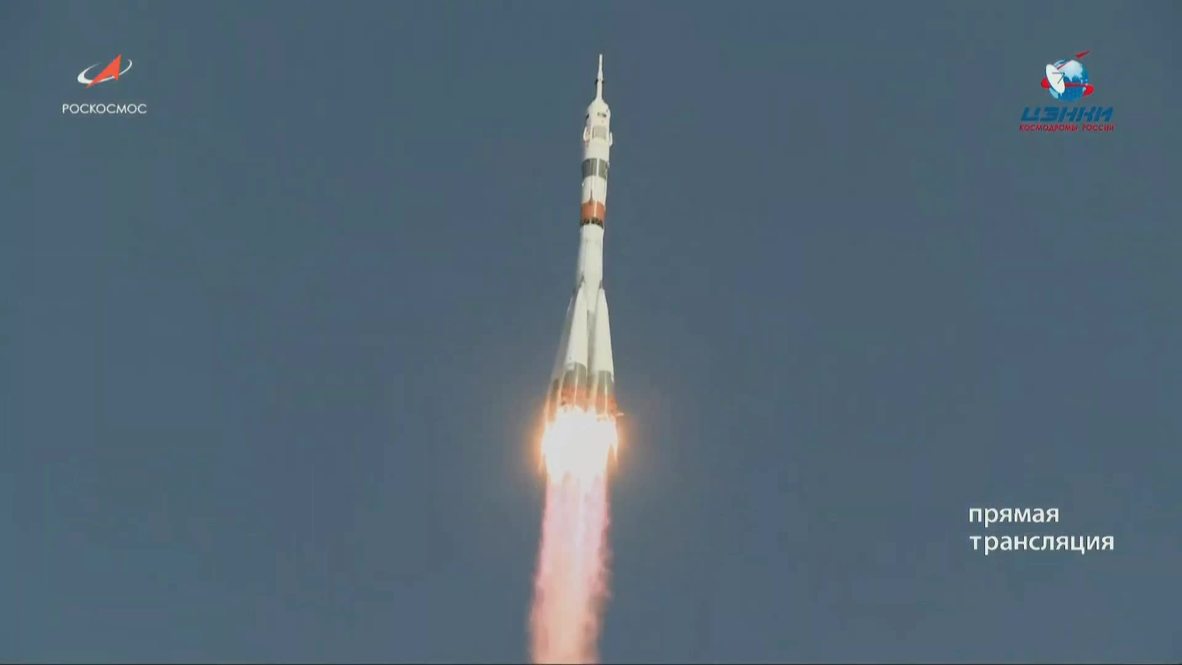 Kazajistán: La nave Soyuz despega hacia la EEI con un robot humanoide a bordo