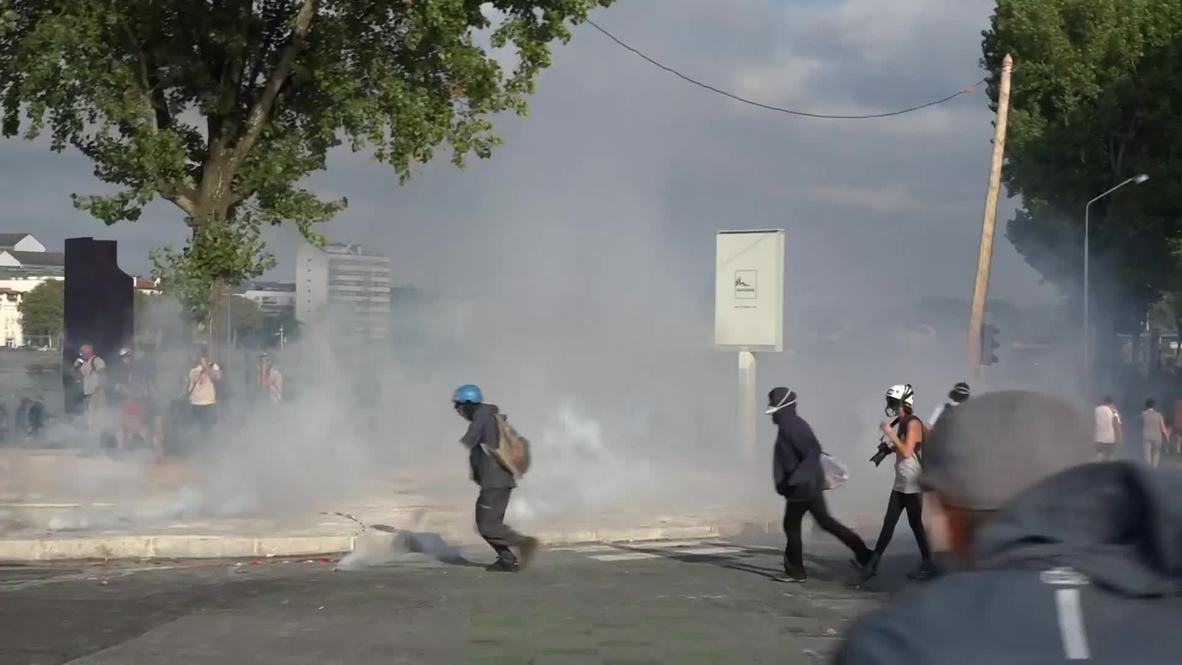 France: Chaos consumes G7 protest in Bayonne despite ban