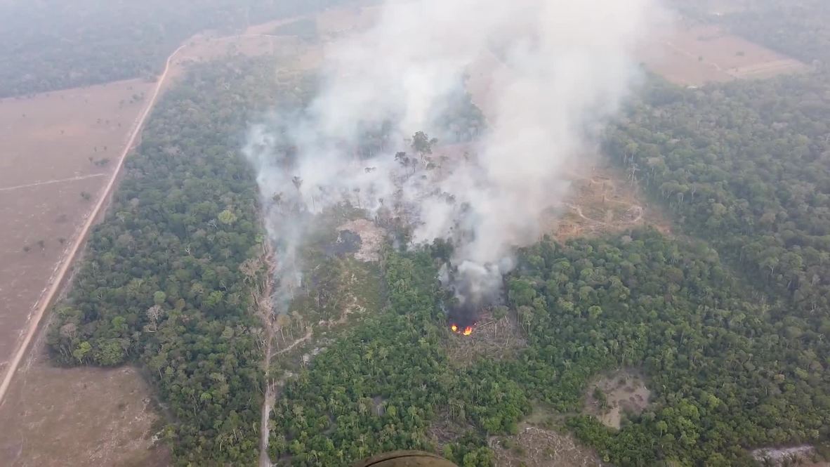 Brazil: Amazon wildfires continue to burn in Candeias do Jamari