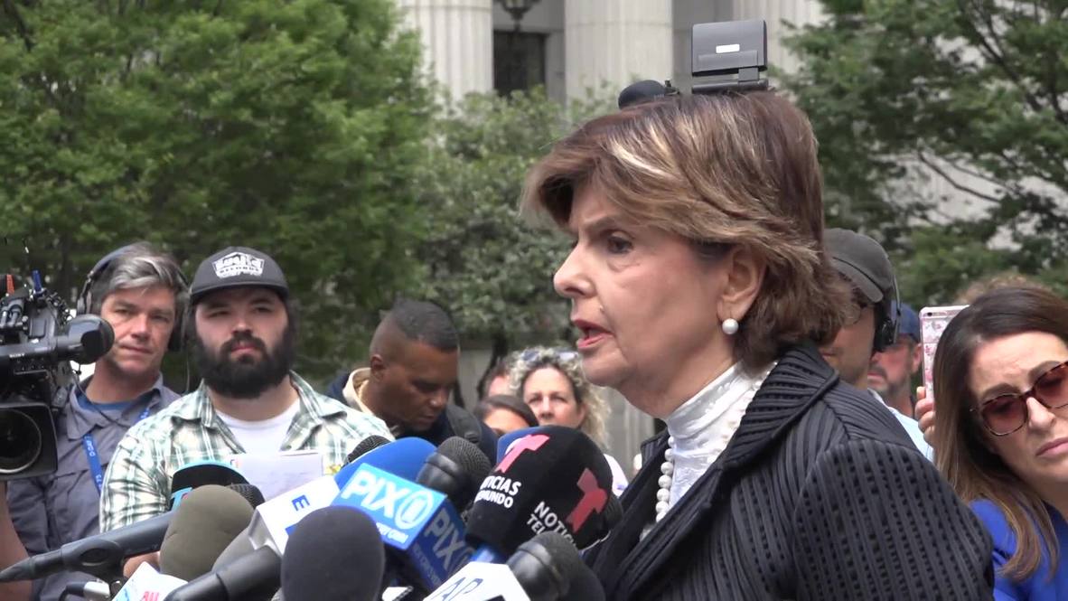 USA: Alleged victims of Jefferey Epstein gather at NYC hearing
