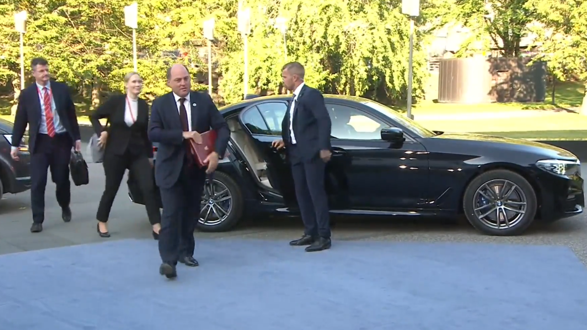 Finland: UK Def Sec shrugs off parliament suspension outcry at EU meeting