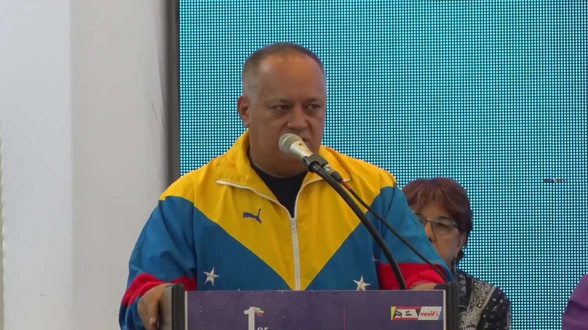 Venezuela: Ni una gota de petróleo si EE.UU. 'se atreve a poner un pie en Venezuela' - Presidente de la ANC Cabello