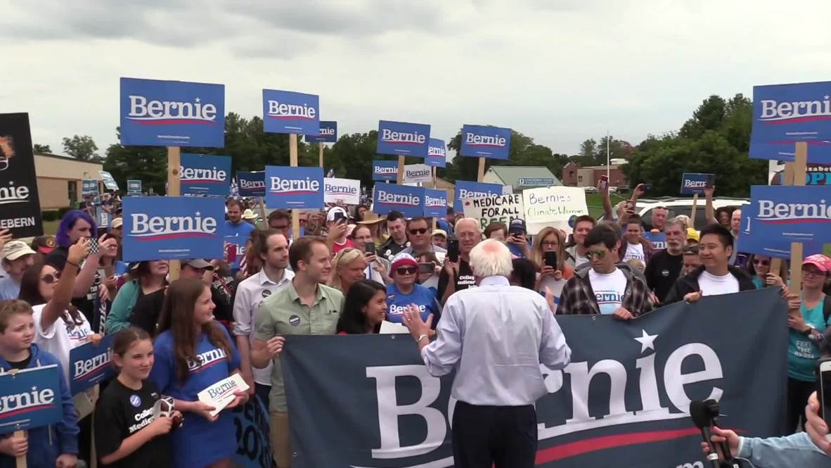 USA: Ben & Jerry's back Bernie Sanders at Labour Day parade