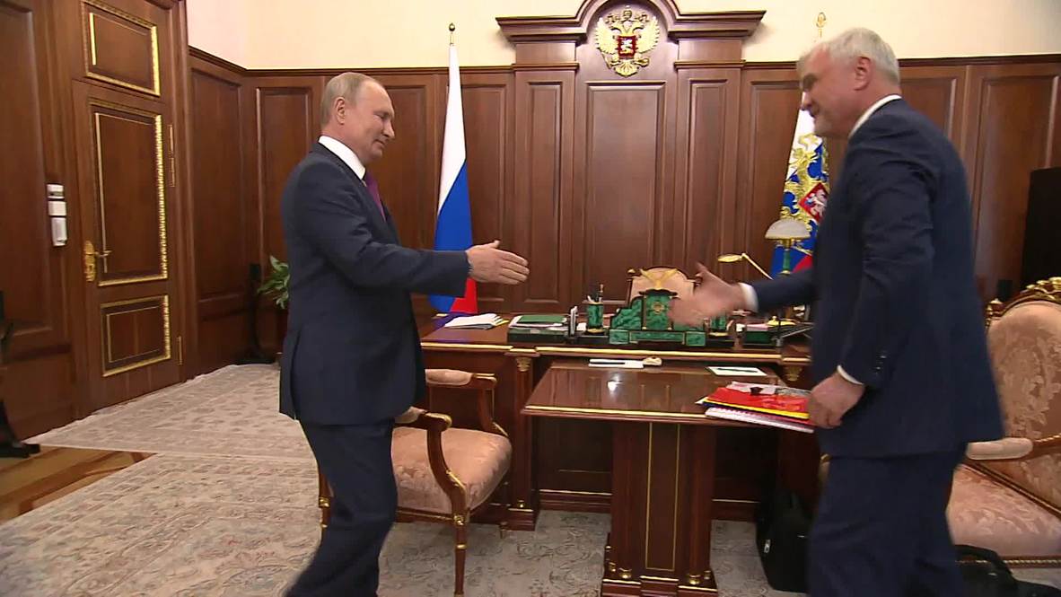 Россия: В день до 15 человек спасаем - глава ФМБА о работе мобильного госпиталя в Иркутской области
