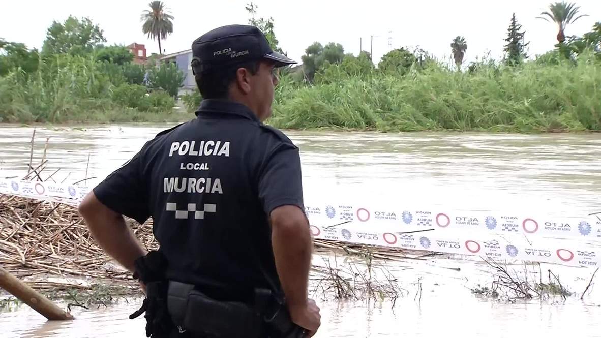 Spain: Hundreds evacuated due to torrential rains in Murcia region