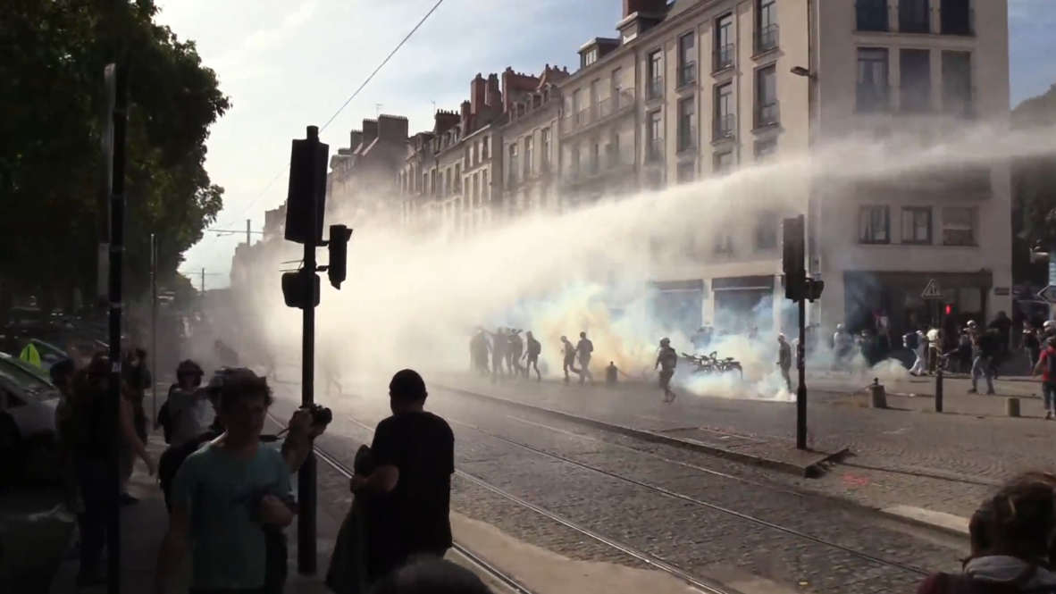 France: 'Yellow vests' protest met with water cannon and tear gas