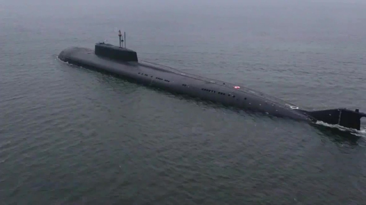 Pacific Ocean: Russian nuclear-powered sub in missile drills