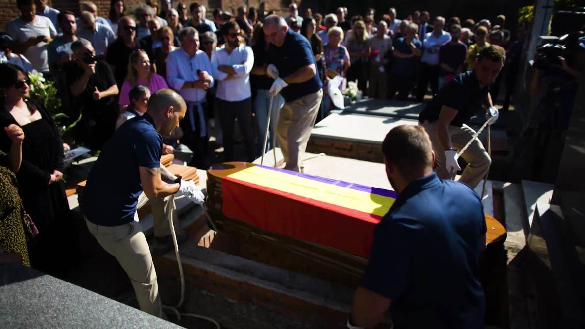 España: Celebran el funeral de Ascensión Mendieta, icono de la lucha de las víctimas del franquismo