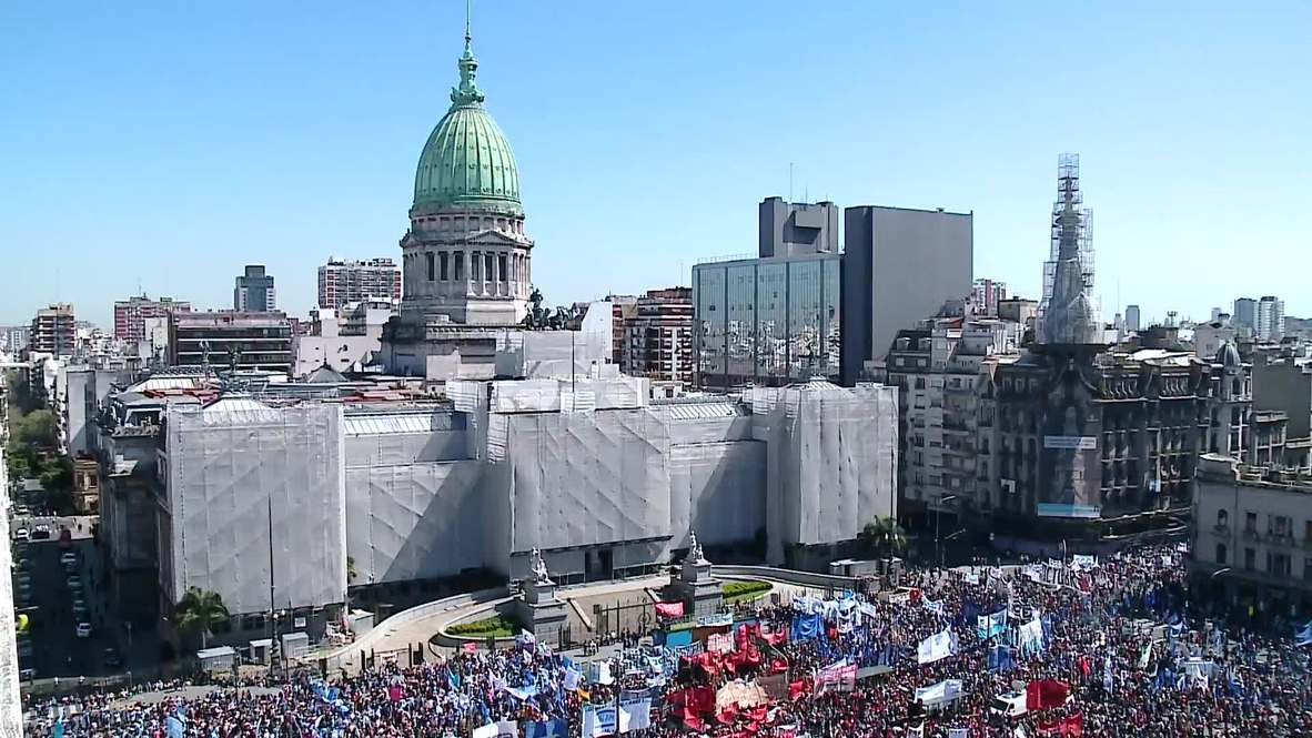 Argentina: Protesters call on politicians to back food emergency law
