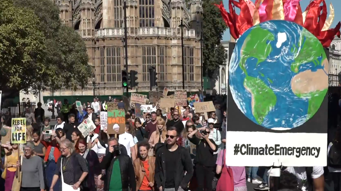 Reino Unido: Activistas se movilizan contra el cambio climático en Londres