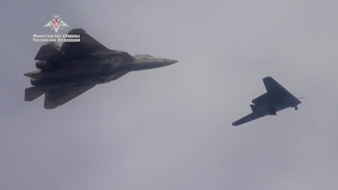 Russia: Okhotnik combat drone conducts joint flight with Su-57