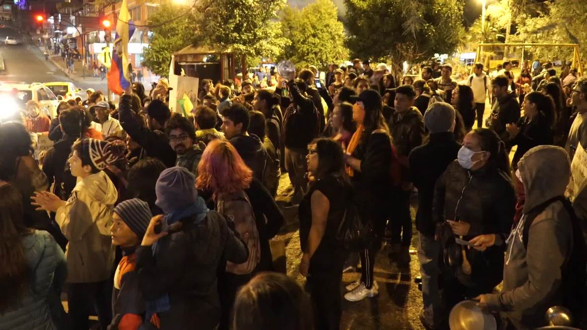 Ecuador: Cacerolada en Quito por el descontento de los ciudadanos