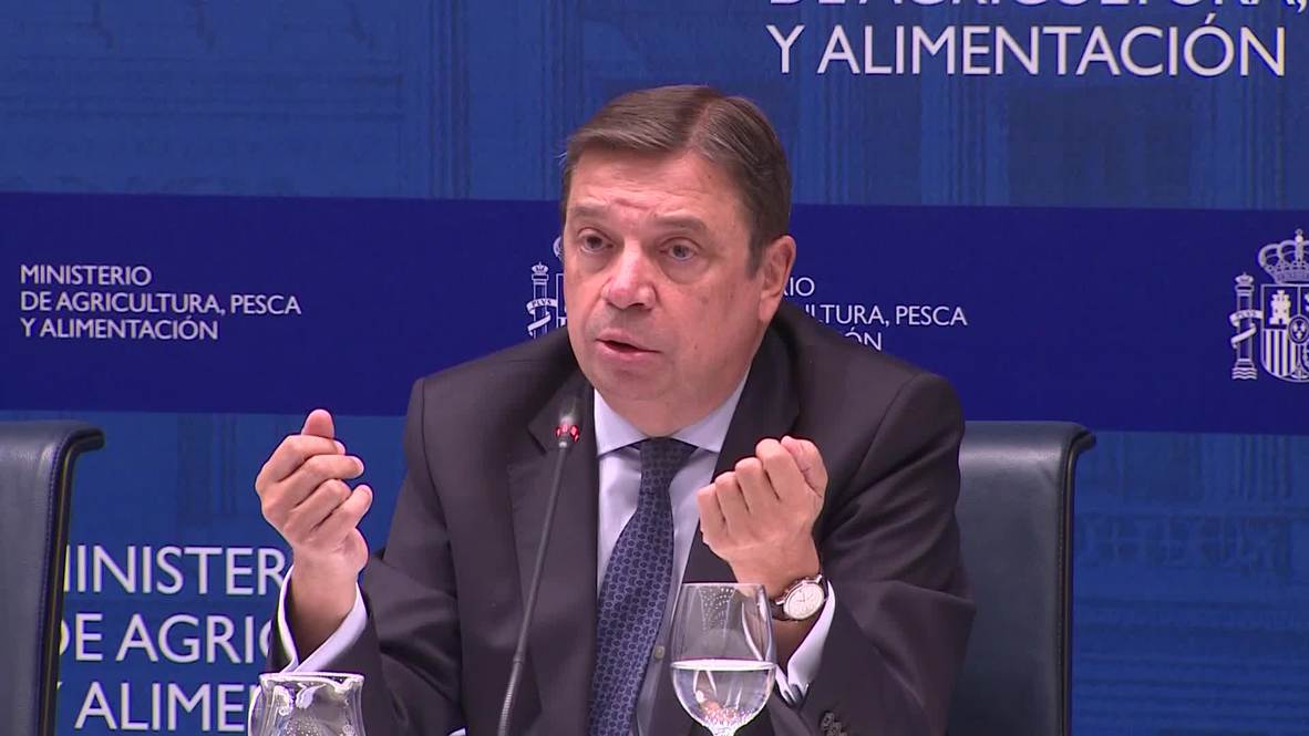España: El ministro de Agricultura considera los aranceles impuestos por Trump “inaceptables”